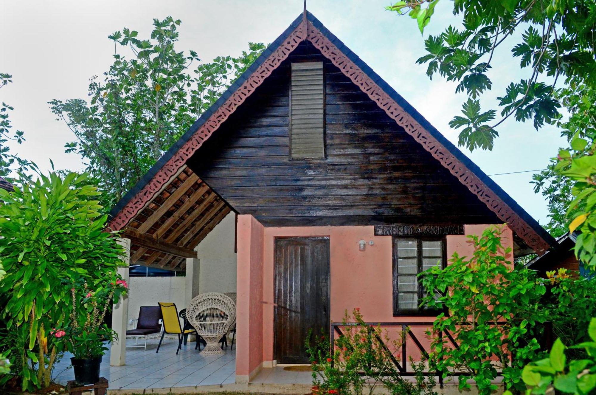 Firefly Beach Cottages Negril Bagian luar foto