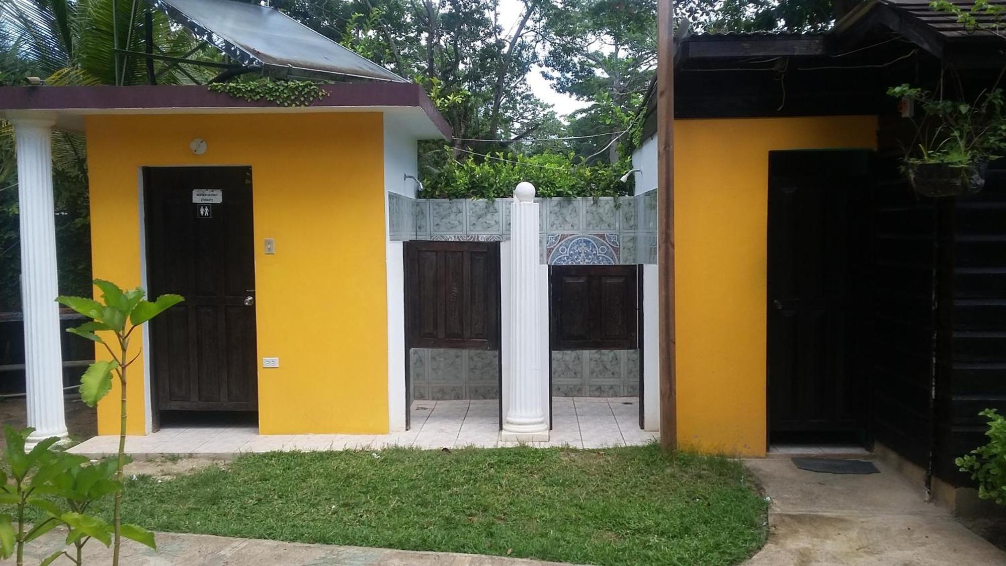 Firefly Beach Cottages Negril Bagian luar foto