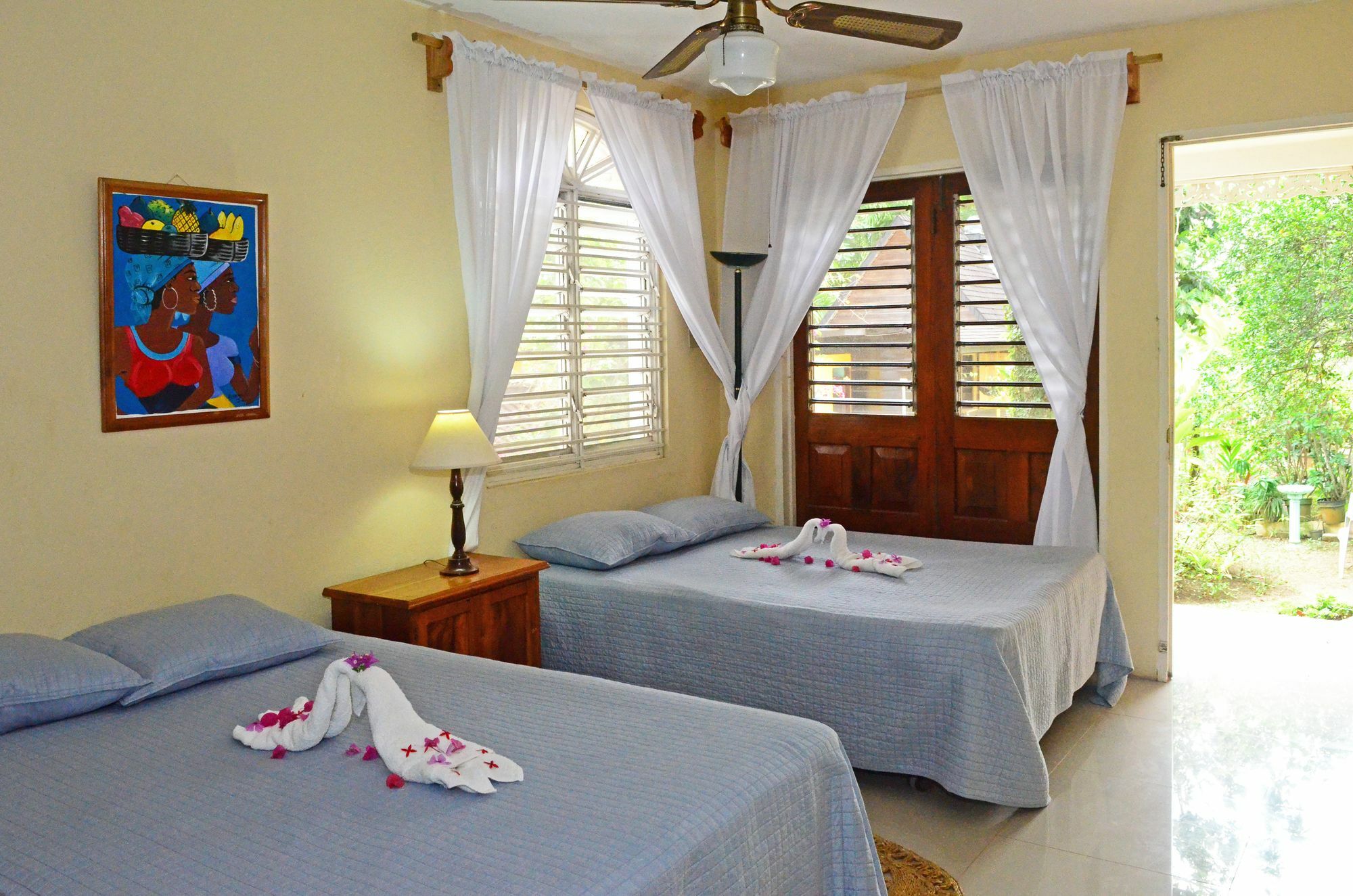 Firefly Beach Cottages Negril Bagian luar foto